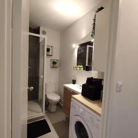 Apartamento Cosy, Résidence Sécurisée, Parking Privé