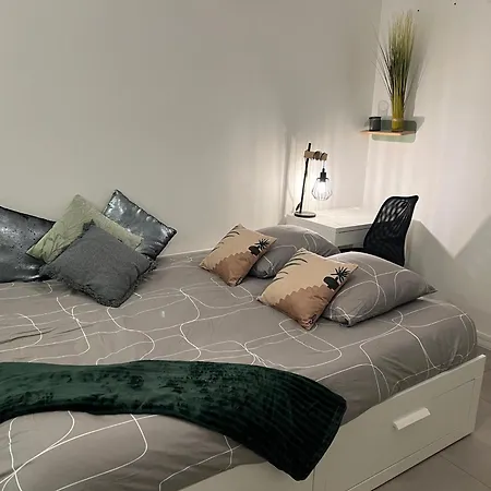 Apartment Cosy, Securisee, Parking Prive