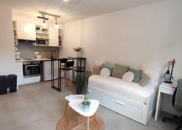 Cosy, Securisee, Parking Prive דירה פאו